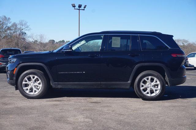 used 2024 Jeep Grand Cherokee car, priced at $35,995