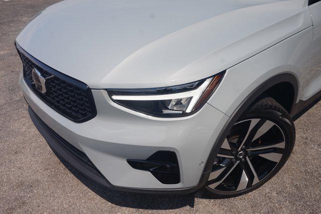 used 2025 Volvo XC40 car, priced at $31,994