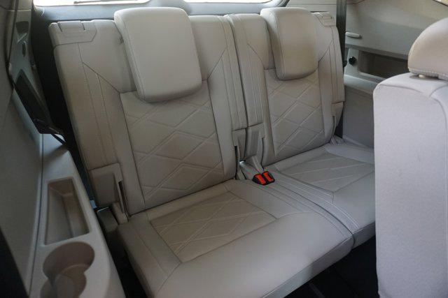 used 2025 Volkswagen Atlas car, priced at $32,995