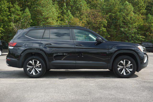 used 2025 Volkswagen Atlas car, priced at $32,995