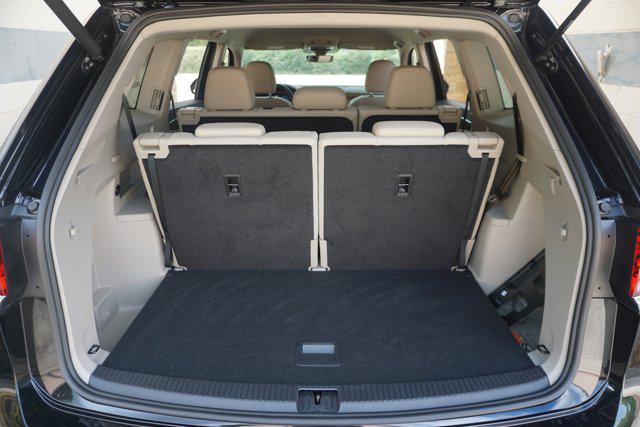 used 2025 Volkswagen Atlas car, priced at $32,995