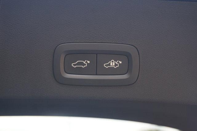 used 2025 Volvo XC40 car, priced at $30,994