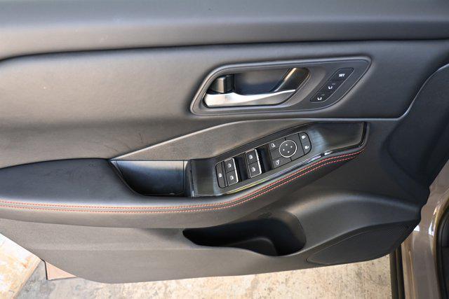 used 2025 Nissan Rogue car, priced at $31,995