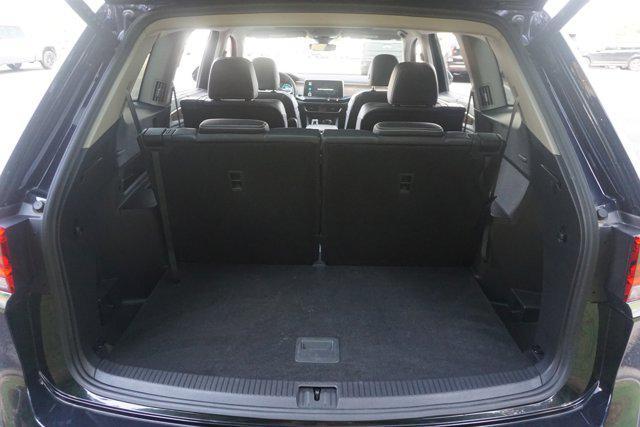 used 2024 Volkswagen Atlas car, priced at $30,998