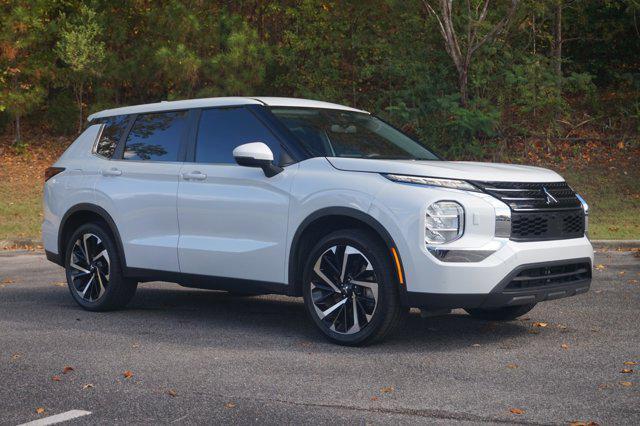 used 2022 Mitsubishi Outlander car, priced at $22,994