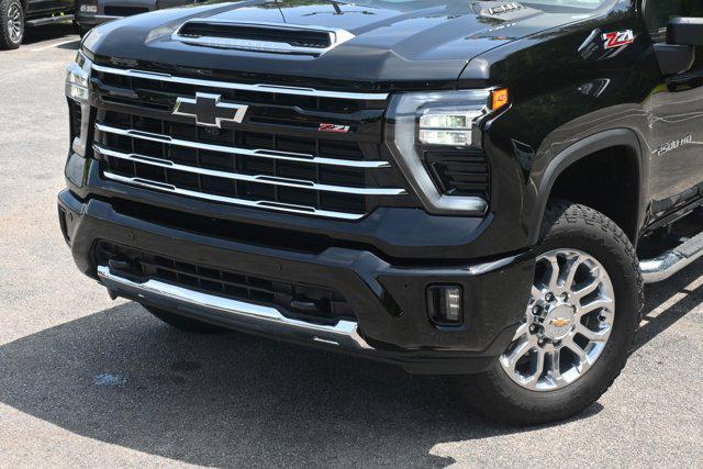 used 2025 Chevrolet Silverado 2500 car, priced at $63,995