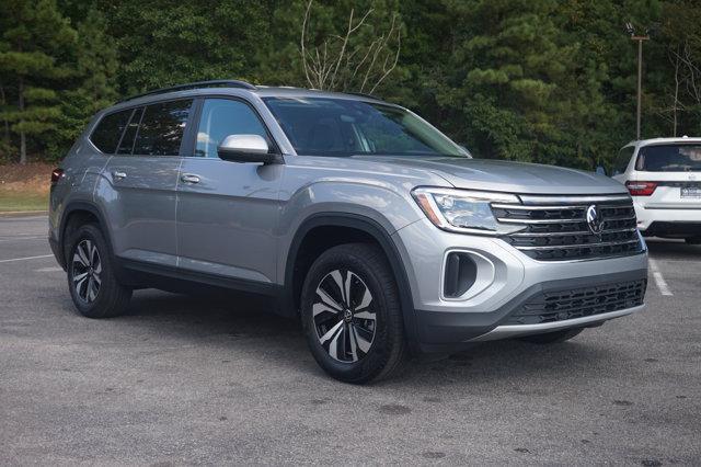 used 2024 Volkswagen Atlas car, priced at $32,995