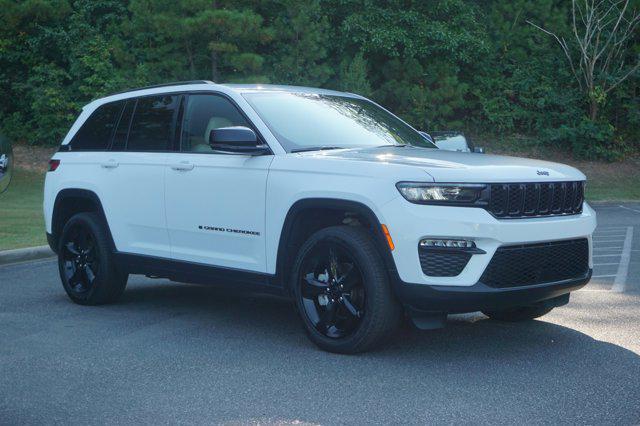 used 2023 Jeep Grand Cherokee car, priced at $35,994