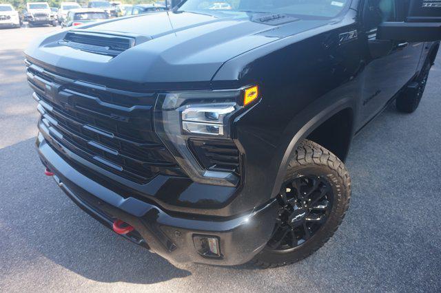 used 2025 Chevrolet Silverado 2500 car, priced at $61,995