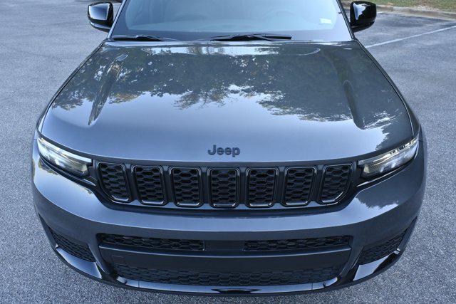 used 2024 Jeep Grand Cherokee L car, priced at $35,995