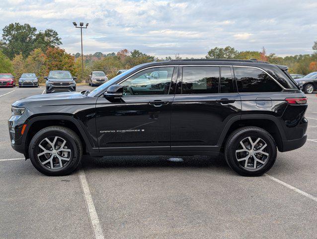 used 2025 Jeep Grand Cherokee car, priced at $39,995