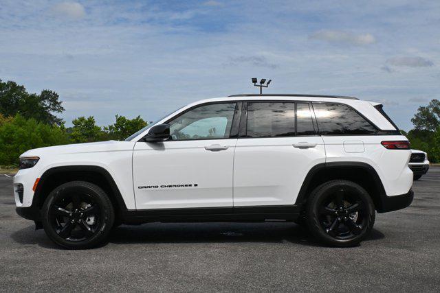 used 2023 Jeep Grand Cherokee car, priced at $39,995