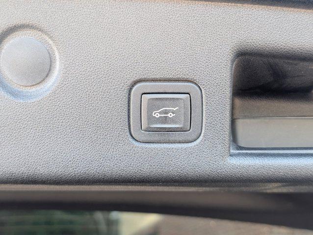 used 2018 Chevrolet Equinox car, priced at $19,995