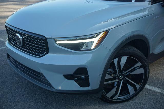 used 2025 Volvo XC40 car, priced at $31,994