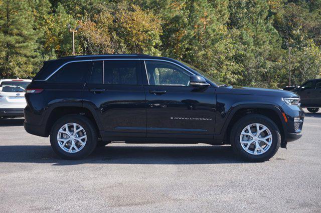 used 2023 Jeep Grand Cherokee car, priced at $32,994