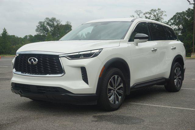used 2025 INFINITI QX60 car, priced at $39,995