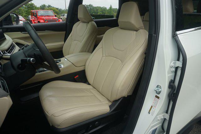 used 2025 INFINITI QX60 car, priced at $39,995