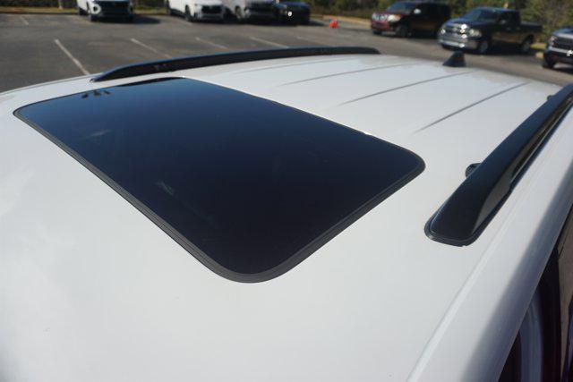 used 2023 Jeep Grand Cherokee car, priced at $31,995