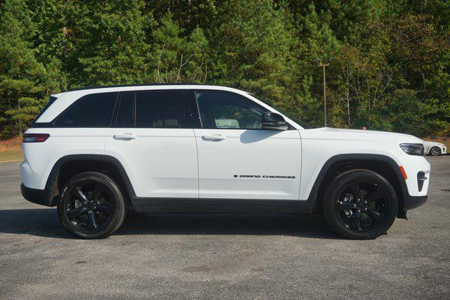 used 2023 Jeep Grand Cherokee car, priced at $31,995