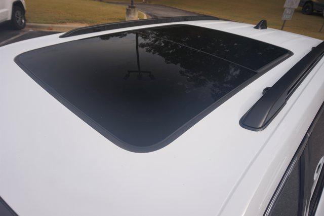 used 2024 Jeep Grand Cherokee car, priced at $36,995