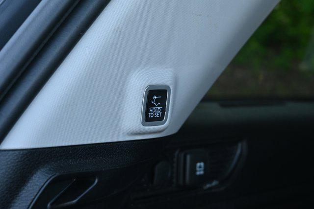 used 2023 Jeep Grand Cherokee car, priced at $34,994