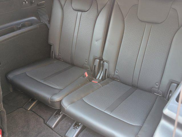 used 2022 Kia Sorento car, priced at $27,994