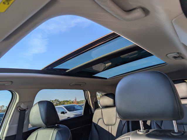 used 2022 Kia Sorento car, priced at $27,994