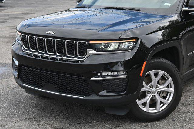 used 2022 Jeep Grand Cherokee car, priced at $32,995