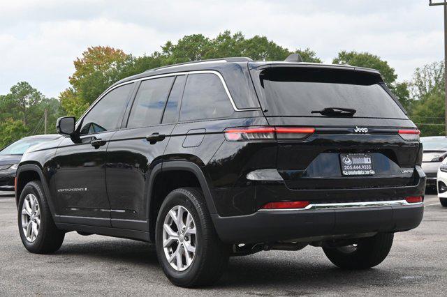 used 2022 Jeep Grand Cherokee car, priced at $32,995