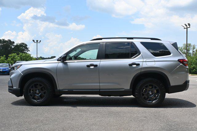 used 2025 Honda Pilot car, priced at $49,994