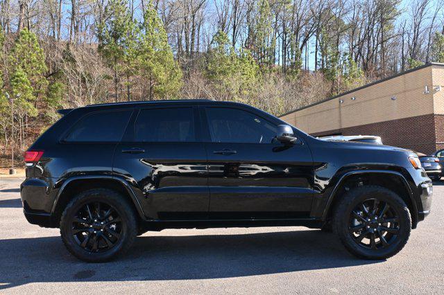 used 2022 Jeep Grand Cherokee car, priced at $31,995