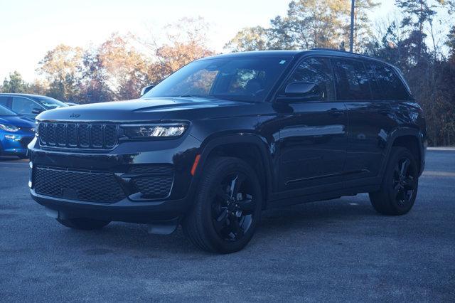 used 2023 Jeep Grand Cherokee car, priced at $31,995