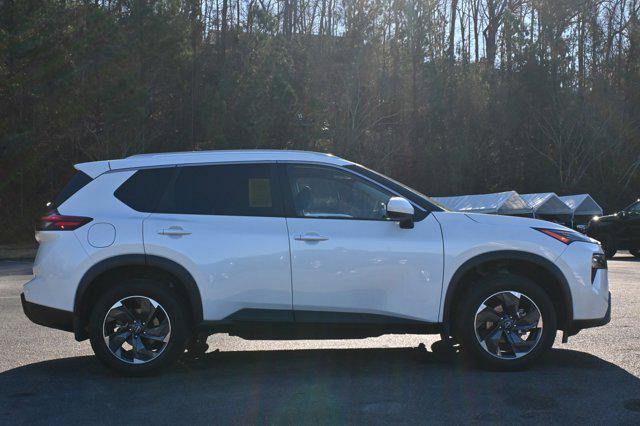 used 2024 Nissan Rogue car, priced at $25,995