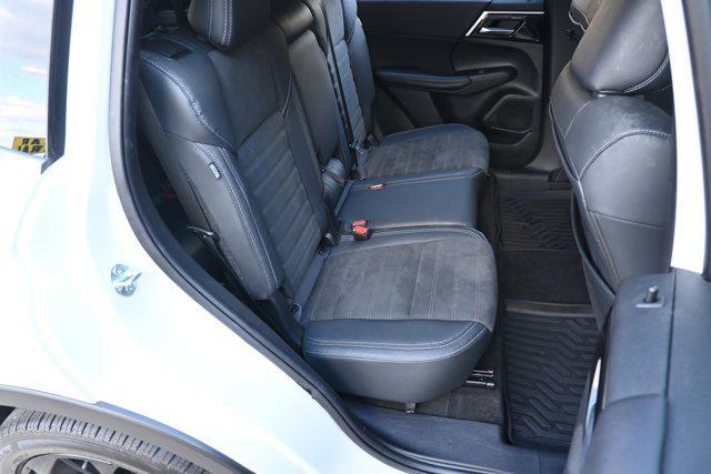 used 2023 Mitsubishi Outlander car, priced at $25,494