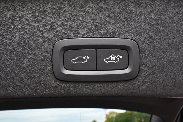 used 2025 Volvo XC40 car, priced at $29,995