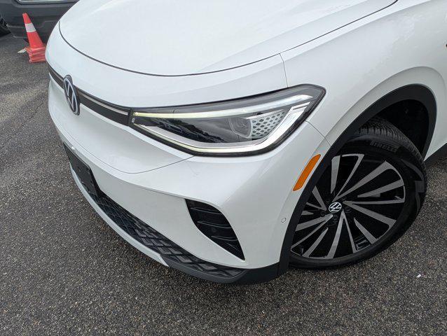 used 2023 Volkswagen ID.4 car, priced at $19,998