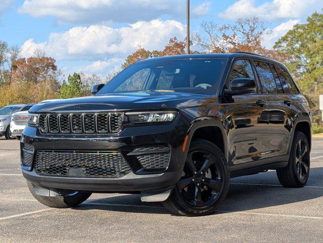 used 2024 Jeep Grand Cherokee car, priced at $33,994
