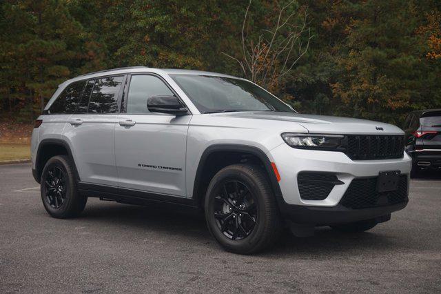 used 2023 Jeep Grand Cherokee car, priced at $34,995