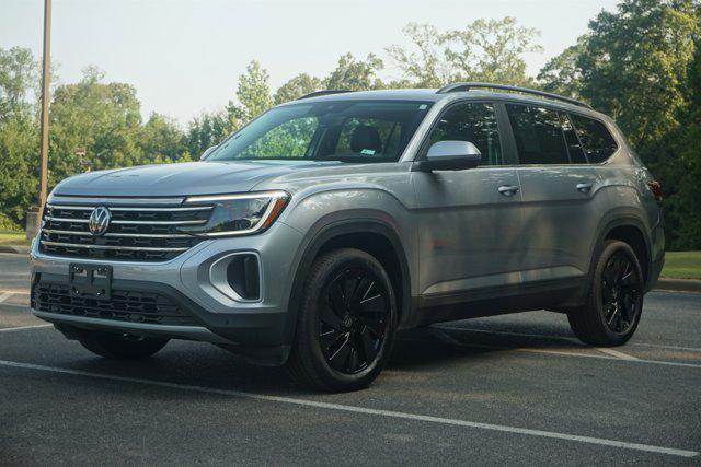 used 2024 Volkswagen Atlas car, priced at $30,998