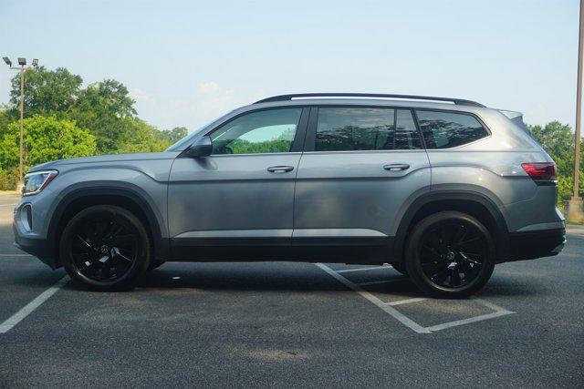 used 2024 Volkswagen Atlas car, priced at $30,998