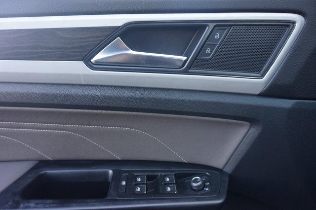 used 2021 Volkswagen Atlas car, priced at $19,990