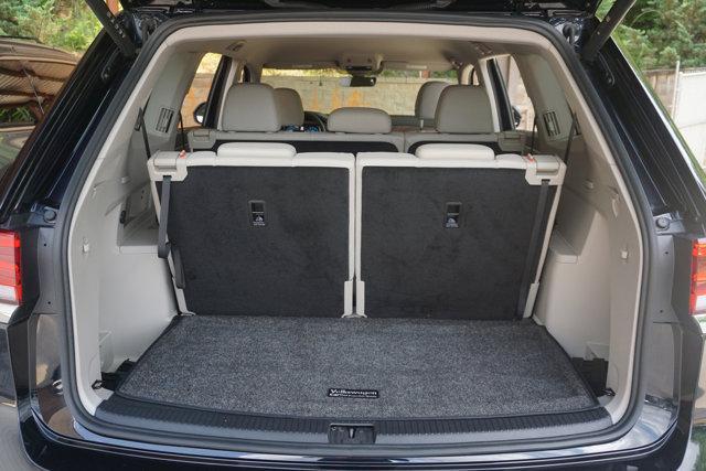 used 2024 Volkswagen Atlas car, priced at $32,998