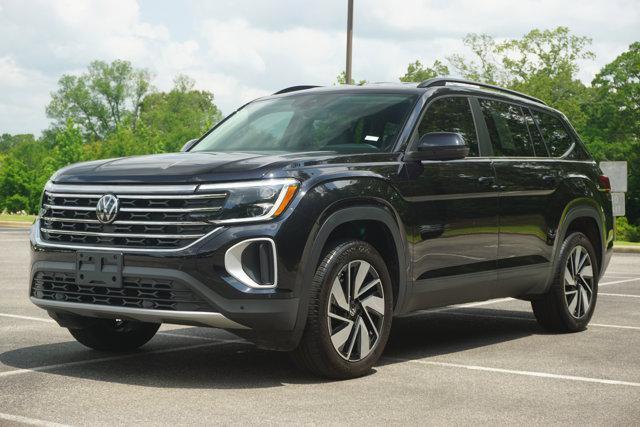 used 2024 Volkswagen Atlas car, priced at $32,998