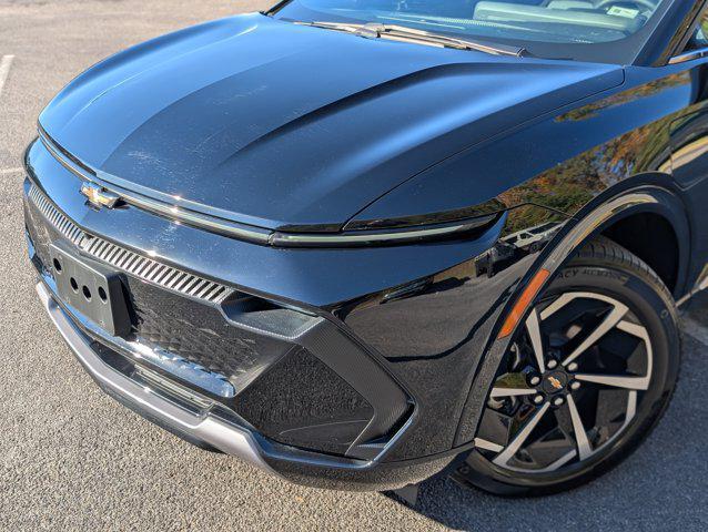 used 2025 Chevrolet Equinox EV car, priced at $23,994