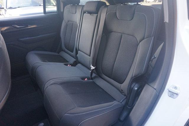 used 2023 Jeep Grand Cherokee car, priced at $28,995