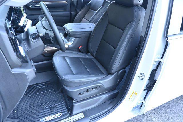 used 2025 Chevrolet Silverado 1500 car, priced at $54,995