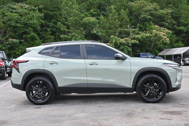used 2025 Chevrolet Trax car, priced at $24,995