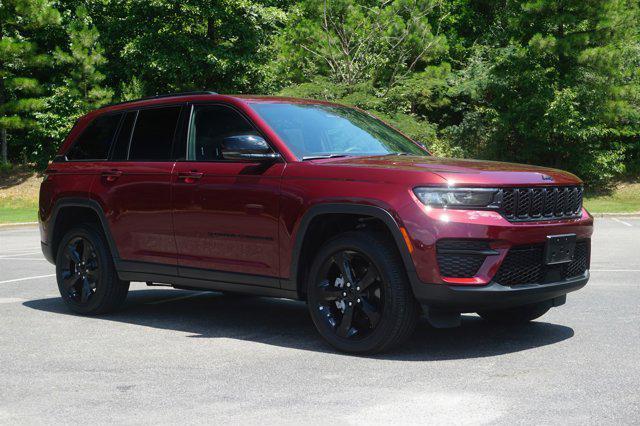 used 2023 Jeep Grand Cherokee car, priced at $32,995