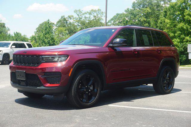 used 2023 Jeep Grand Cherokee car, priced at $32,995