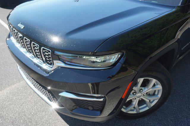 used 2023 Jeep Grand Cherokee car, priced at $35,595